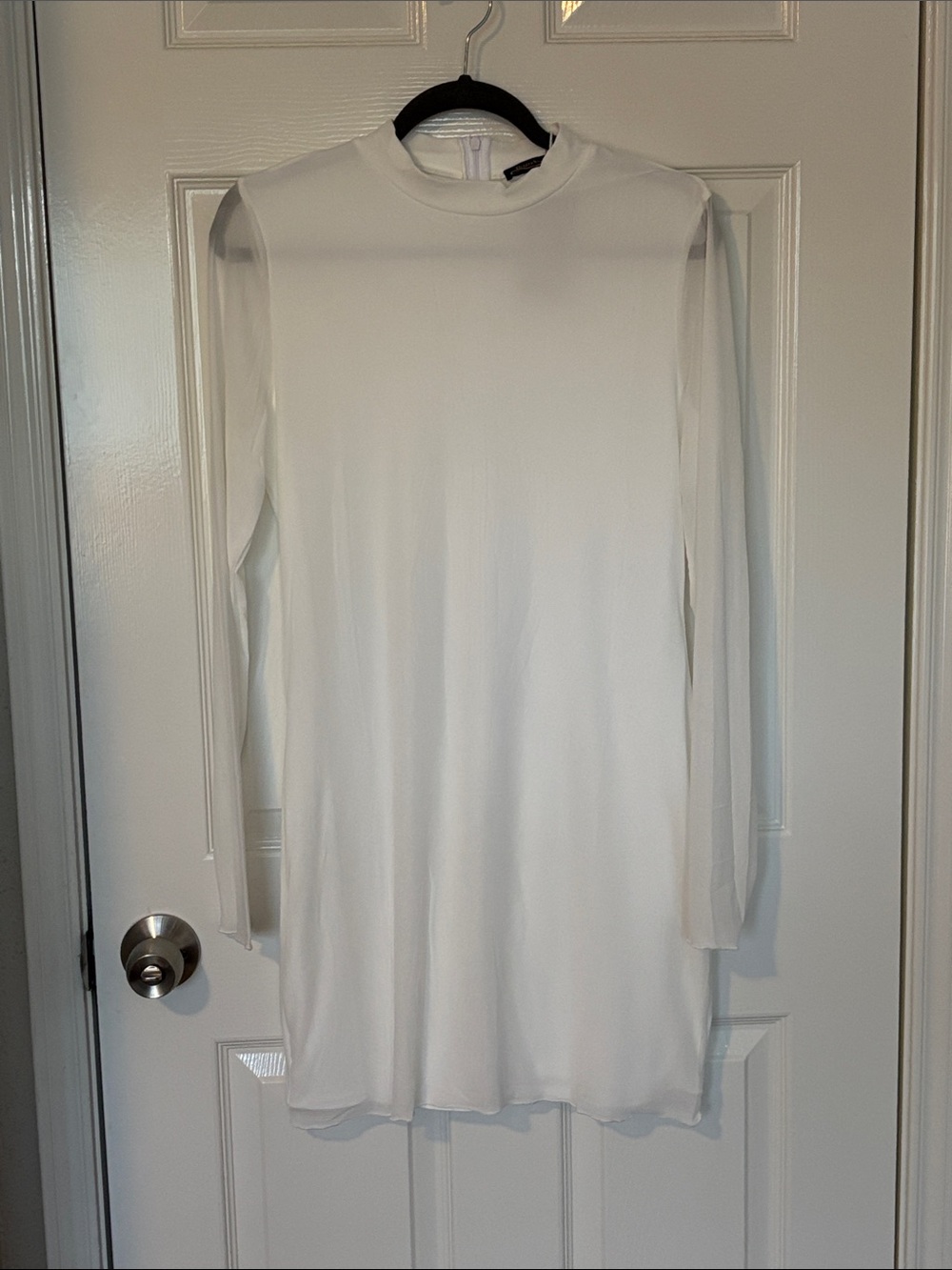 259. Ofeefan white bodycon dress size L NEW with Tags